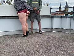 Amateur milf's handjob leads to explosive climax