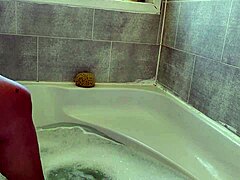 Mature milf enjoys a relaxing bath