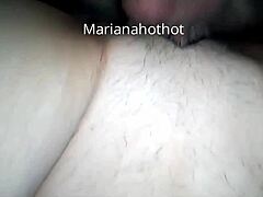 业余美女Marianahothot她的紧致门被拉伸!